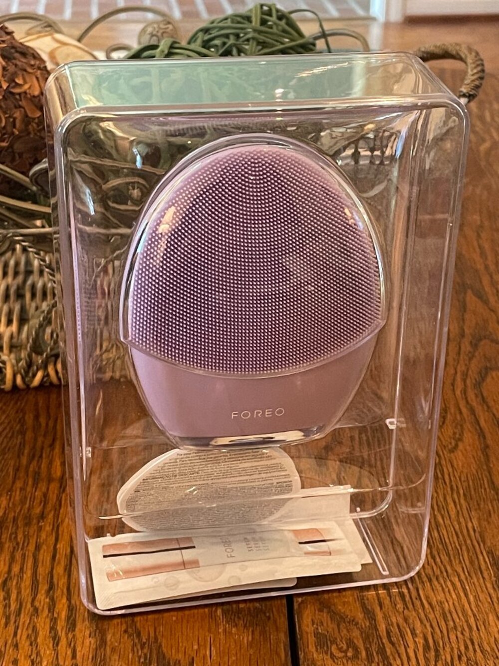 LUNA 3 Sensitive Skin Facial Cleansing & Massaging Smart Device Foreo F9151
